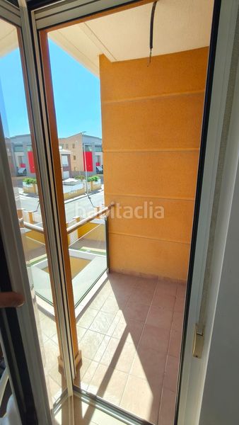Foto c4b27e46-23de-4891-9bf8-a889ee16f0fd. Casa adossada amb calefacció aparcament a Centro Almazora / Almassora