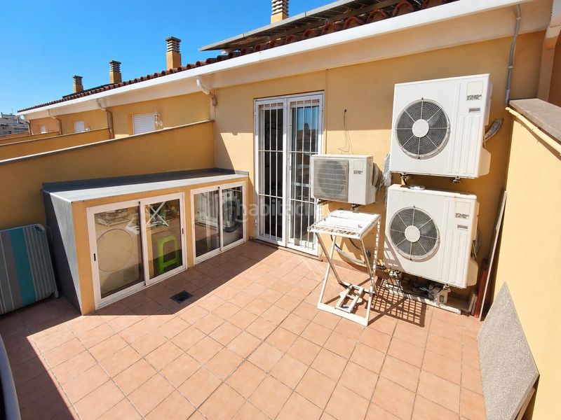 Foto d7466404-e0f4-4ca0-b8fc-e79a1b82bbc9. Casa adossada amb calefacció aparcament a Centro Almazora / Almassora