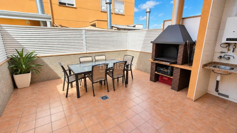 Foto e49f4af5-2226-4ab0-9091-c5065955295b. Casa adossada amb calefacció aparcament a Centro Almazora / Almassora