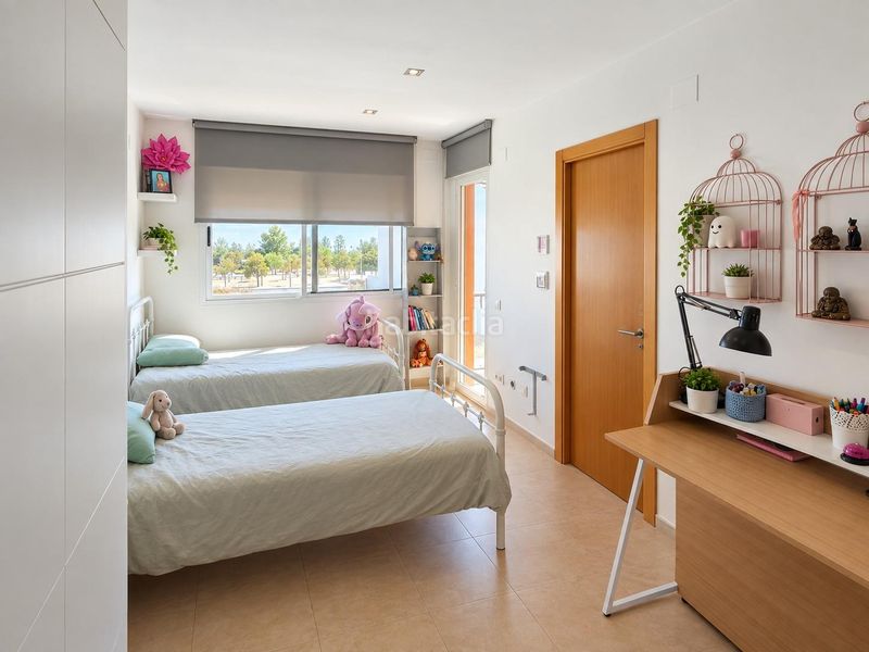 Foto ff3ad5d1-7fa8-41e5-b1df-0188809fbdd5. Casa adossada amb calefacció aparcament a Centro Almazora / Almassora