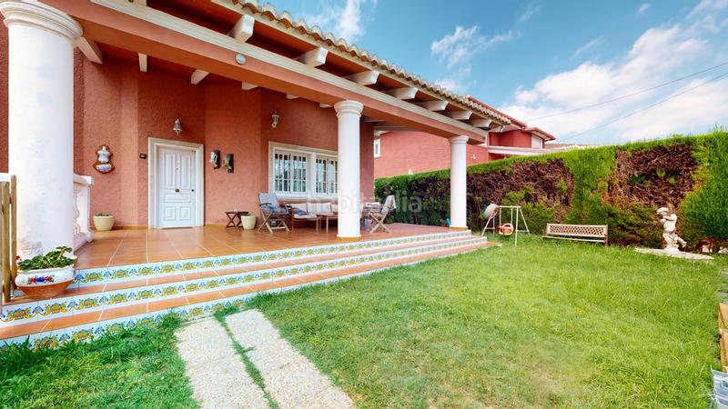 Foto 03dbfccb-9828-484e-839b-34441dee4f61. Casa con riscaldamento parcheggio piscina in La Cañada Paterna