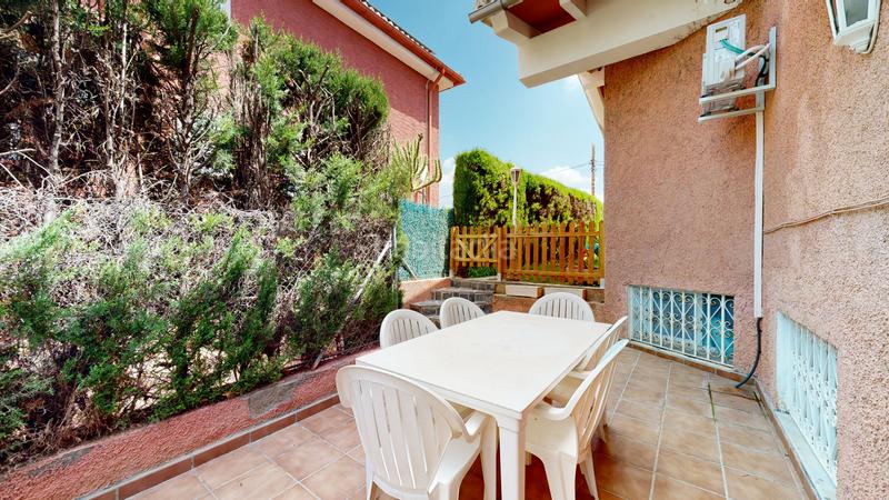 Foto 1d315aa3-5929-415a-8407-cbf444b2003a. Casa con riscaldamento parcheggio piscina in La Cañada Paterna