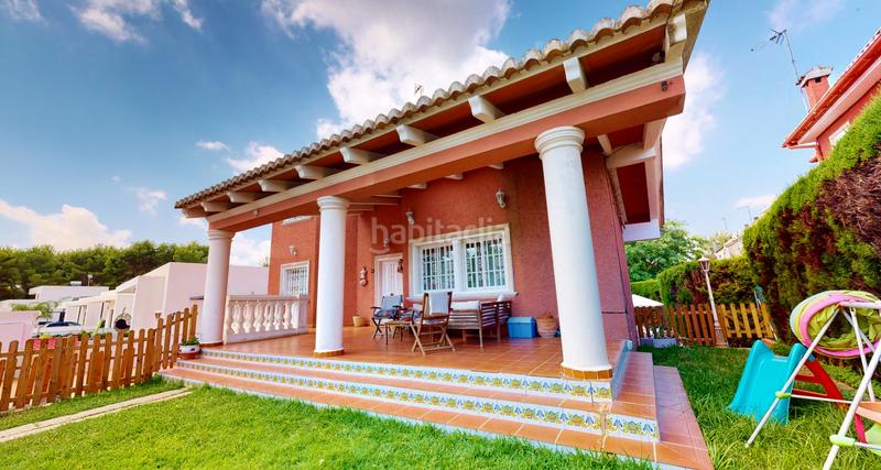 Foto 34f8d797-7d17-423b-b9a8-9b77549c86b8. Casa con riscaldamento parcheggio piscina in La Cañada Paterna