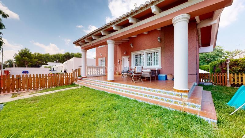 Foto 495e573f-6ade-4b40-96ec-0f41d4da9f16. Casa con riscaldamento parcheggio piscina in La Cañada Paterna