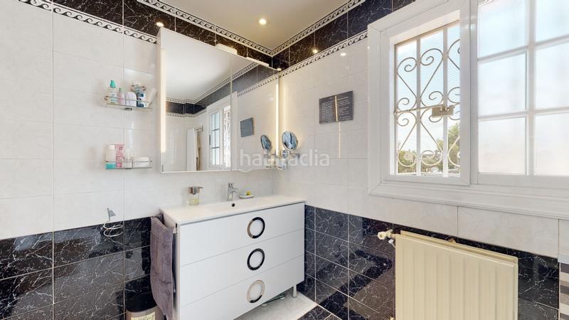 Foto 581fed11-853b-4505-9413-01a653dd942b. Casa con riscaldamento parcheggio piscina in La Cañada Paterna