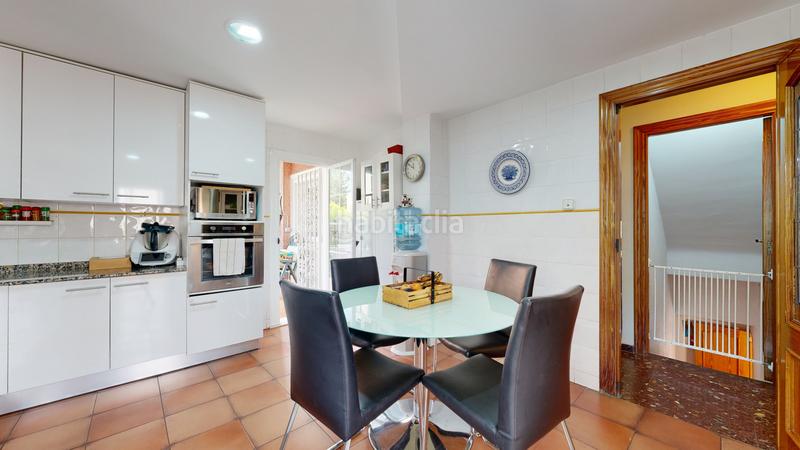 Foto c4c6f145-7136-4406-bcdc-528c6317bf1b. Casa con riscaldamento parcheggio piscina in La Cañada Paterna