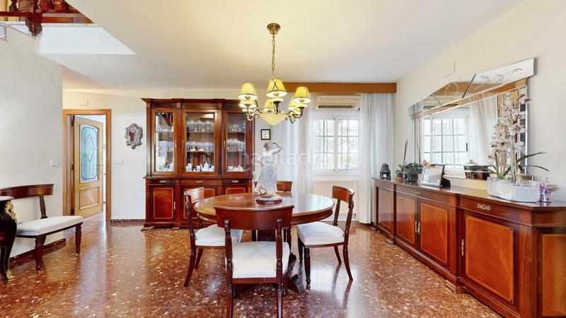 Foto f0442c5a-f85a-498b-a58b-3bd64364c54e. Casa con riscaldamento parcheggio piscina in La Cañada Paterna