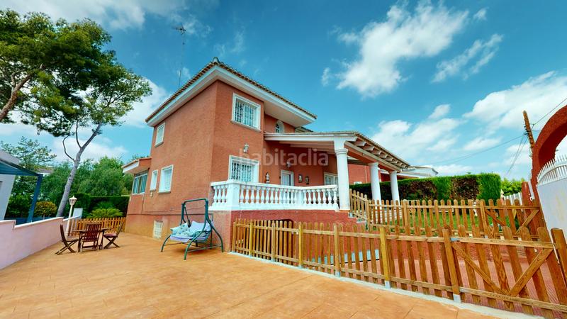 Foto f873565c-6e73-435c-aa20-85074beffc0f. Casa con riscaldamento parcheggio piscina in La Cañada Paterna
