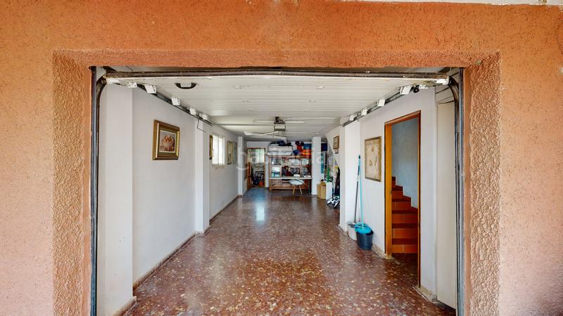 Foto fc869c1b-9714-41fb-b514-9f142d45c938. Casa con riscaldamento parcheggio piscina in La Cañada Paterna