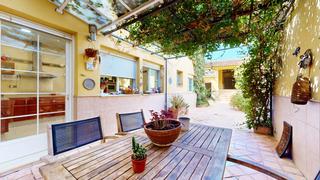 Casa  Pobla llarga la - cl vall. Gran casa en el centro de la pobla llarga, con patio interior, g