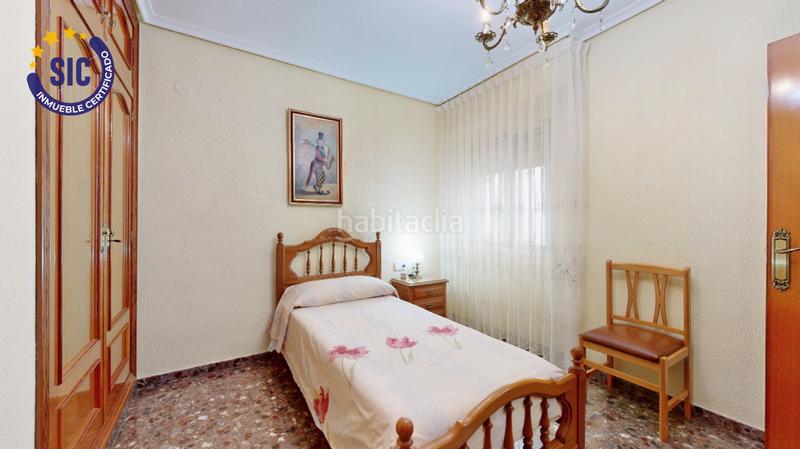 Foto 7f2d85ea-0f4f-43f0-8478-d97368c3a9f2. Casa con riscaldamento parcheggio in Zona la Ermita Torrent