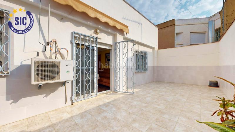 Foto 811f4317-4c75-4481-8f7d-5998e3d262d0. Casa con riscaldamento parcheggio in Zona la Ermita Torrent