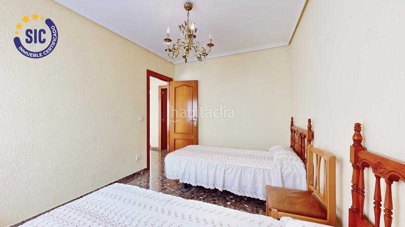 Foto 8780f1f0-9b16-4b2b-9131-97610f74f36a. Casa con riscaldamento parcheggio in Zona la Ermita Torrent