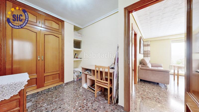 Foto b616ea6d-db43-4768-8021-8f02bf2b9220. Casa con riscaldamento parcheggio in Zona la Ermita Torrent