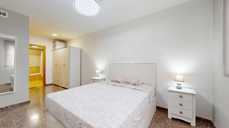 Foto d1a8e18b-479b-43a7-92b5-252e5a5d7984. Pis amb calefacció aparcament a Montroy