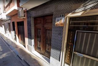 Pis  Sedaví - calle colon. Se vende propiedad ubicada a escasos metros del ayuntamiento de