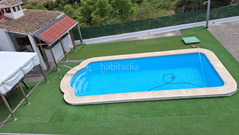 Foto 41e0e3e9-ca5d-44fc-8d03-9956cd34d997. Xalet amb xemeneia calefacció piscina a Sierra Perenchiza-Cumbres de Calicanto-Sto Domingo Chiva