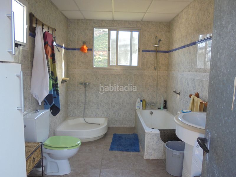 Foto 310927fb-a19b-4fae-975b-3b538fc4b0b4. Xalet a Macastre