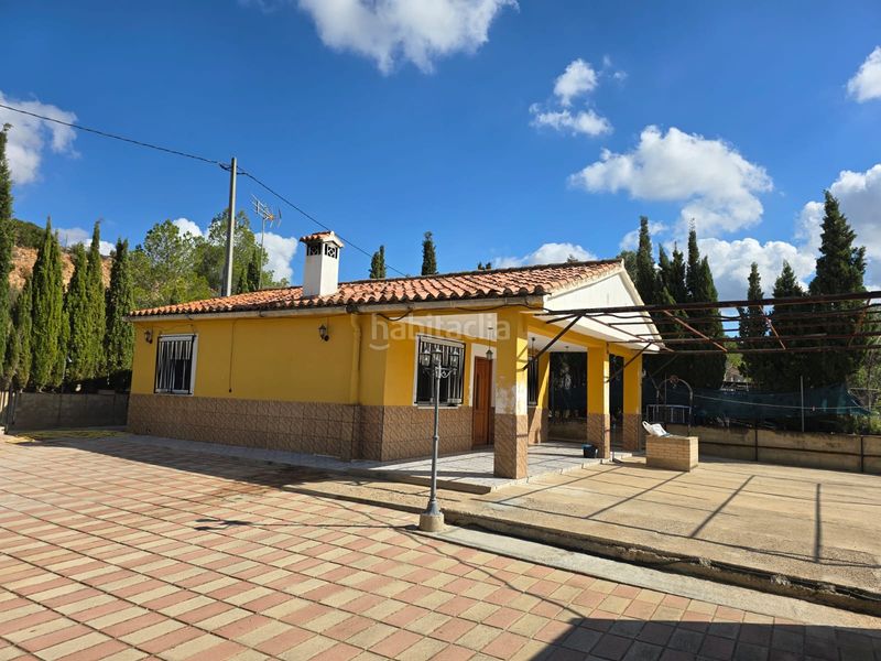 Foto b15839a0-82c3-46a5-8a53-64eb8c287079. Xalet a Macastre