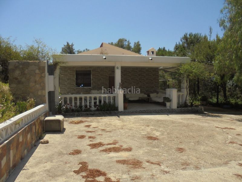 Foto fe60ffda-1c61-4e6d-bae1-8102258e3b59. Xalet amb piscina a Turís