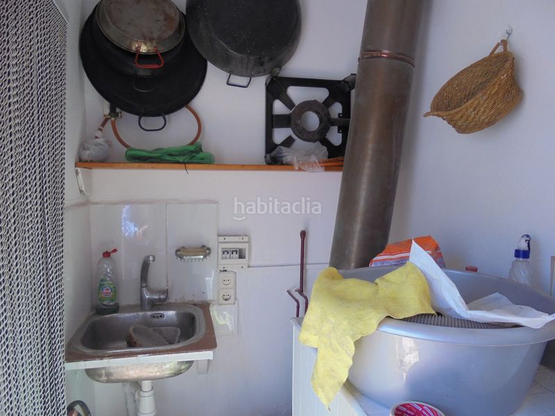 Foto 576ee23a-a7a1-44d2-8663-7bbbb4c97cb7. Casa adossada a Camporrobles