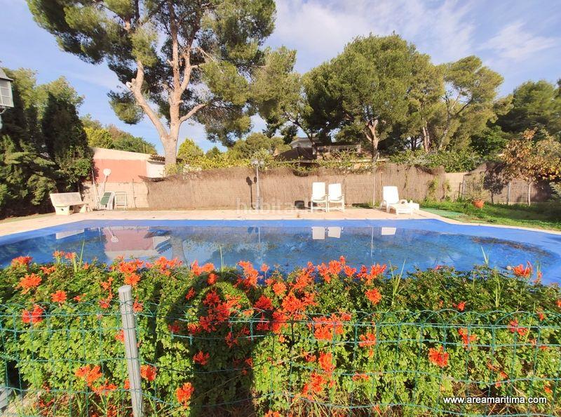 Foto 1900a601-a031-489b-a4c1-100c2cd920b7. Location chalet avec chauffage parking dans Serra