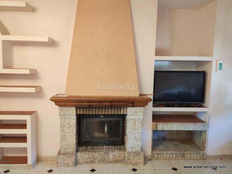 Foto 7ce125d7-430d-4607-a98c-e124996615c4. Location chalet avec chauffage parking dans Serra