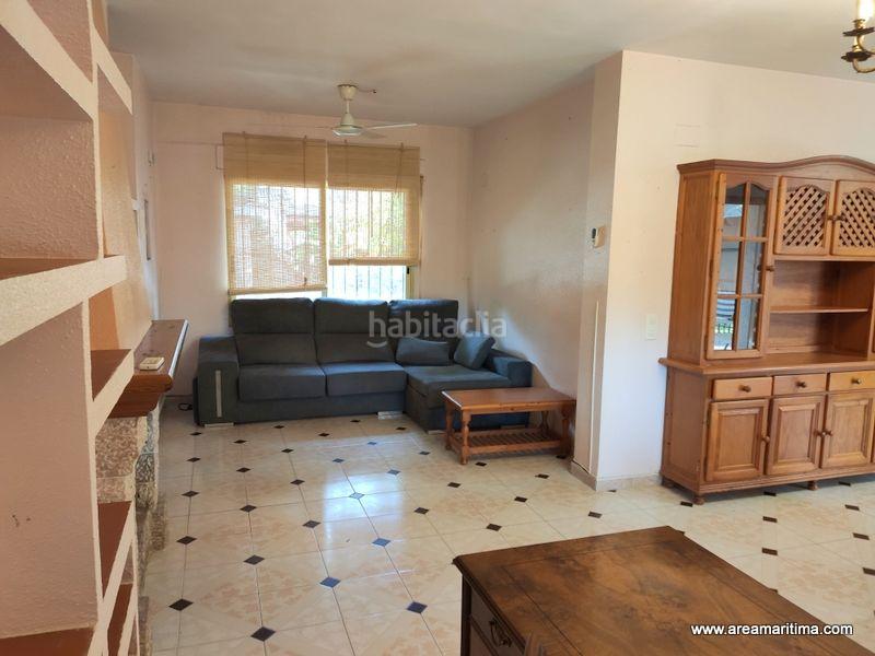 Foto 7fdba0ef-e841-43f3-8a8d-c8cf099b2c57. Location chalet avec chauffage parking dans Serra