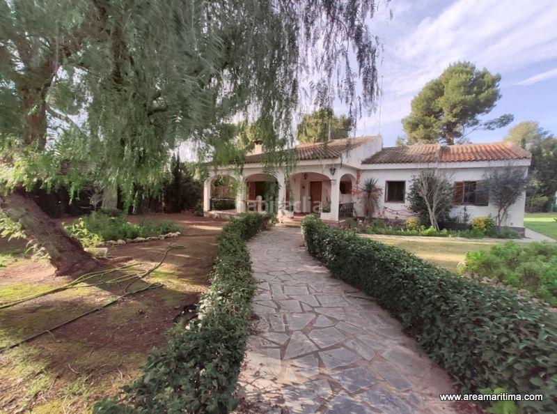 Foto af55130f-d4e2-4e95-b863-7b9e1e718855. Location chalet avec chauffage parking dans Serra