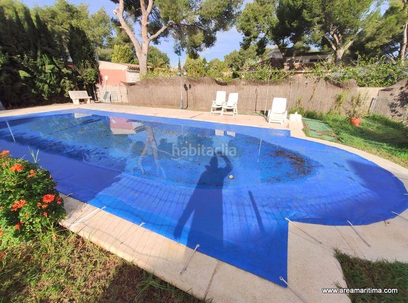 Foto f5890669-7509-4957-a46f-291dd0c0518f. Location chalet avec chauffage parking dans Serra