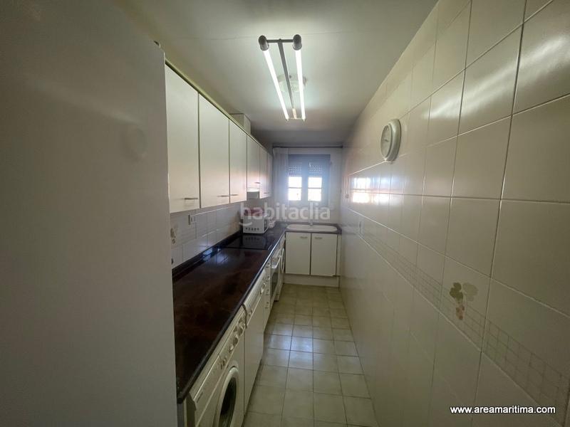 Foto ae9c9ed8-e5e4-4ed1-b1c2-febf2756bc12. Affitto appartamento con riscaldamento in Port Saplaya Alboraya