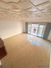 Flat  Carrer nou del convent. ¡atención inversion segura! venta de piso alquilado, de 4 habita