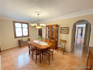 Location Appartement  Carrer d'eugènia viñes. Alquiler -larga estancia- piso amueblado a un minuto de la playa