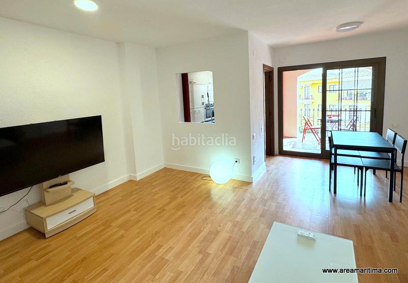 Foto f997eb88-1b06-4f25-a87b-7da5b85a10fa. Affitto appartamento in Port Saplaya Alboraya