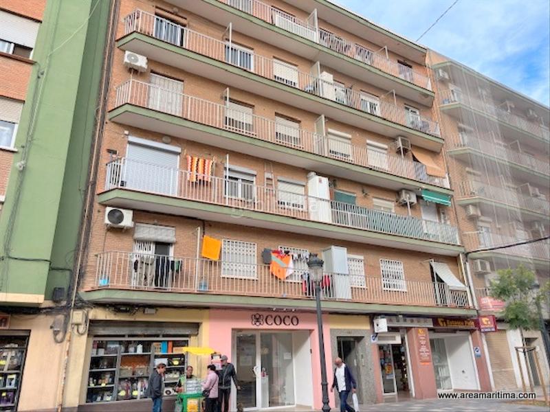 Foto 0b719fc2-4acb-4844-bcfb-6b8be8ebde56. Pis a Malva Rosa Valencia