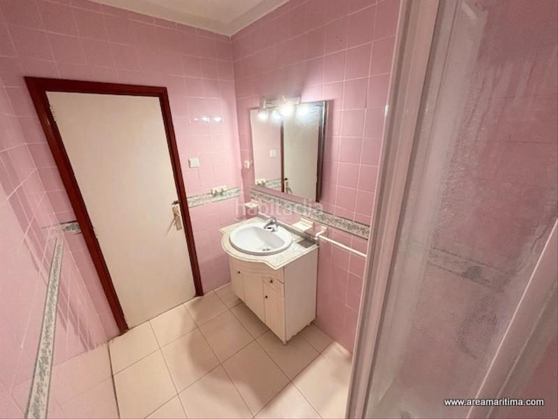 Foto fa7d513a-b386-4bf9-a96a-c603c91961fd. Pis a Malva Rosa Valencia