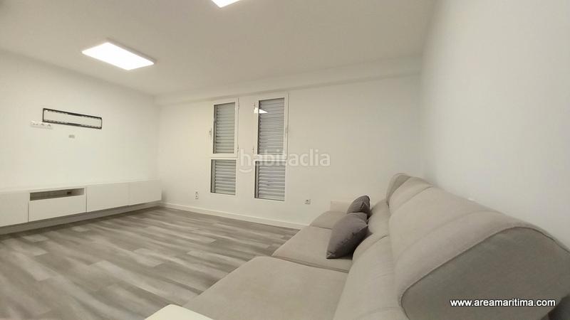 Foto 318e8244-e62a-4a85-a9f2-5d16ba8d561f. Miete etagenwohnung in Malva Rosa Valencia