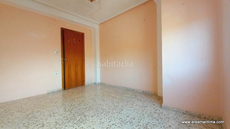 Foto 18009691-90e0-49c2-b7d8-e8d630f088df. Etagenwohnung in Natzaret Valencia