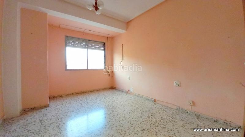 Foto 65d54e84-9259-42a7-95b4-57a1eff52850. Etagenwohnung in Natzaret Valencia