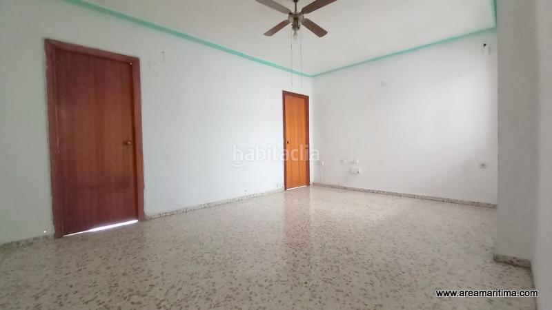 Foto 7bdc712b-522a-48ee-86d8-32fbfdf351dc. Etagenwohnung in Natzaret Valencia