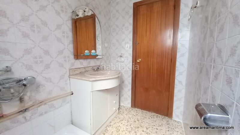 Foto f56f1444-f685-4ae7-a296-d48933e5f821. Etagenwohnung in Natzaret Valencia