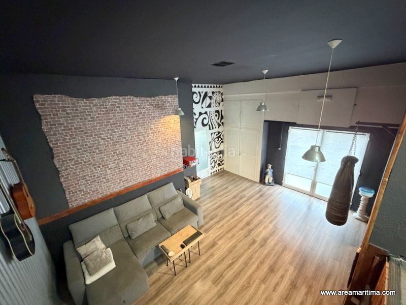 Foto ae5989f9-a8d9-48a8-9149-f7a1a22a656e. Local comercial a El Cabanyal-El Canyamelar Valencia