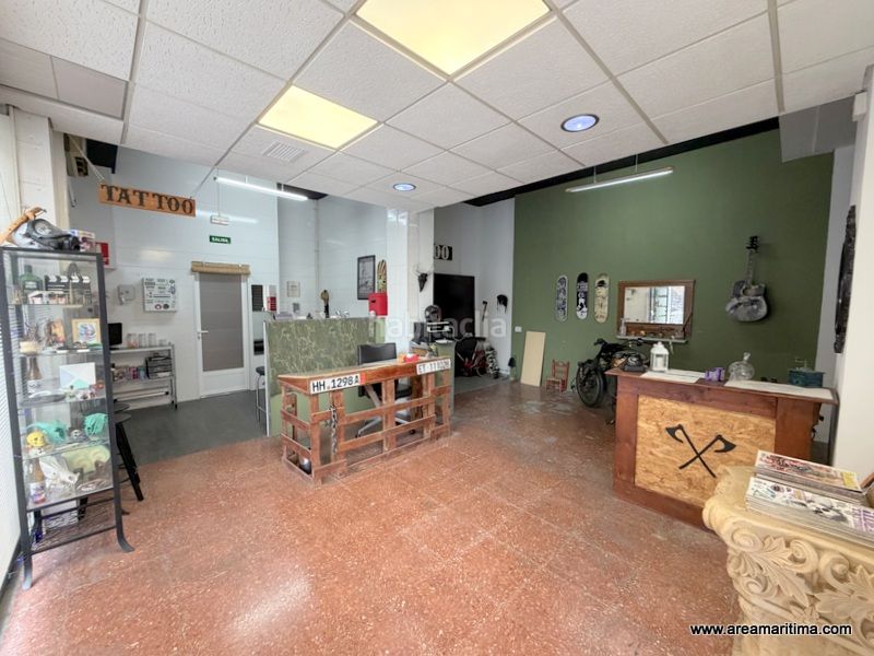 Foto c03396f1-344b-4f43-a3f2-ae3e58642417. Local comercial a El Cabanyal-El Canyamelar Valencia