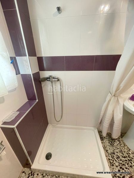 Foto aee5f8de-eb54-43c5-b250-27b4dd753e39. Pis a Malva Rosa Valencia