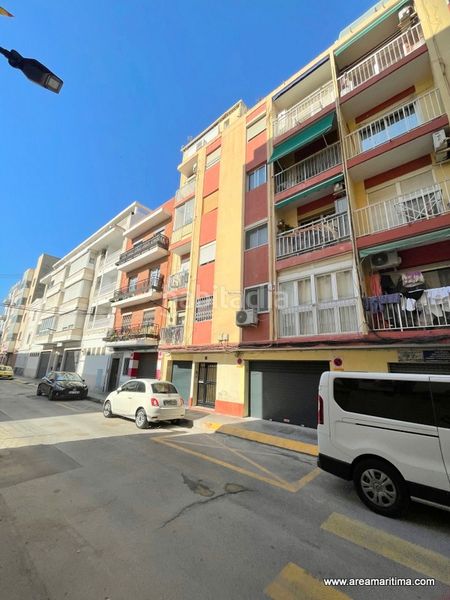 Foto fcab1117-58bc-4be4-9350-d12a31f9cf49. Pis a Malva Rosa Valencia