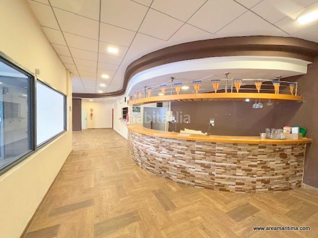 Foto 4fe9be83-8bf5-4870-b1ba-e26fa5a497c3. Local comercial a La Carrasca Valencia