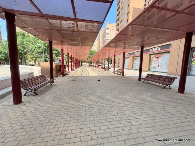 Foto 7c1af6e3-895b-4437-9378-264aacbda2fc. Local comercial a La Carrasca Valencia