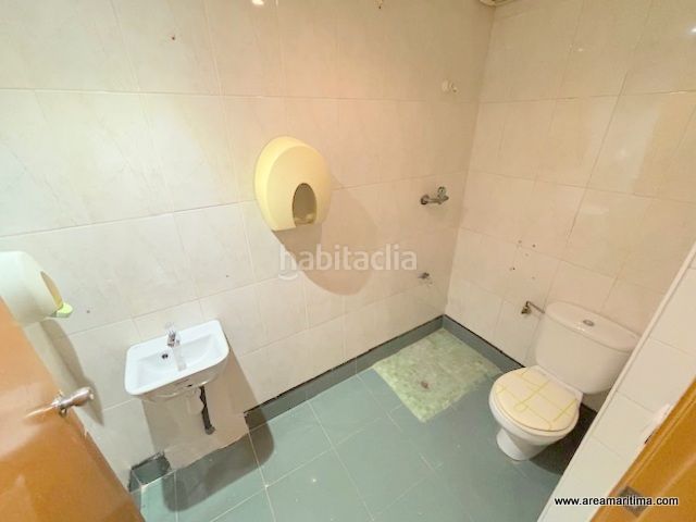 Foto b5909154-cd94-4322-8e82-41b580e93c58. Local comercial a La Carrasca Valencia