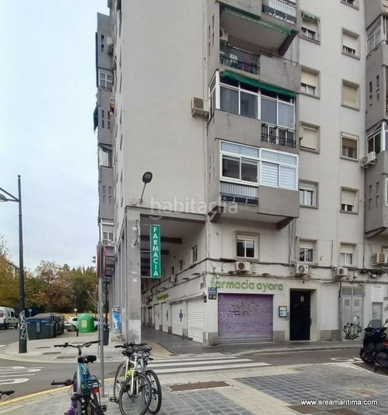 Foto c30268b1-081f-4abb-af1e-8f04802a08c4. Local comercial a Aiora Valencia