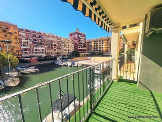 Rent Flat  Carrer de la unió. Alquiler de piso de dos habitaciones, amueblado,con balcón y asc